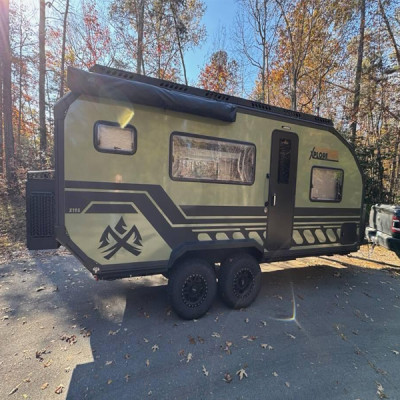 Caravan Camper Trailer